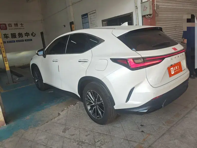 2022 Lexus NX с пробегом 93 000 км