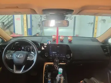2022 Lexus NX с пробегом 93 000 км