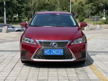 2017 Lexus CT с пробегом 120 000 км