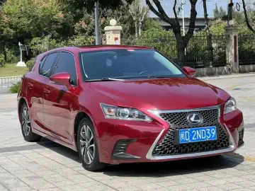 2017 Lexus CT с пробегом 120 000 км