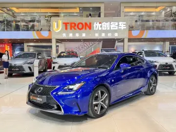 Lexus RC