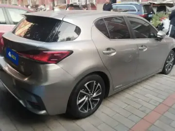 2017 Lexus CT с пробегом 88 000 км