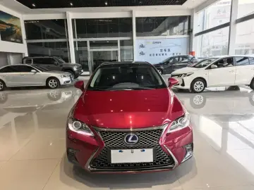 2017 Lexus CT с пробегом 80 000 км