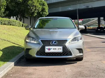 2020 Lexus CT с пробегом 62 000 км