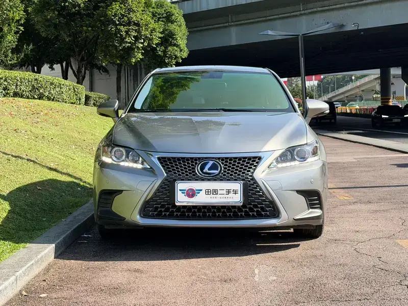 2020 Lexus CT с пробегом 62 000 км