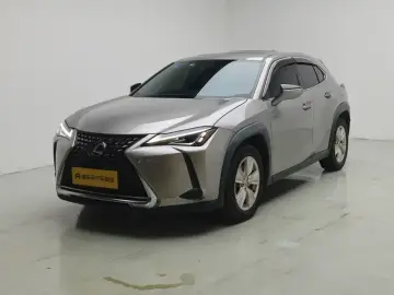 2020 Lexus UX с пробегом 87 800 км