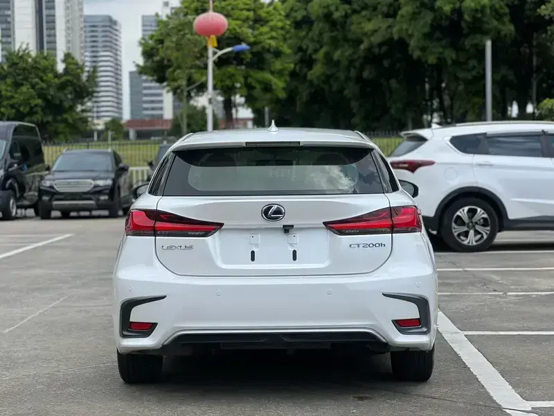 2017 Lexus CT с пробегом 53 000 км