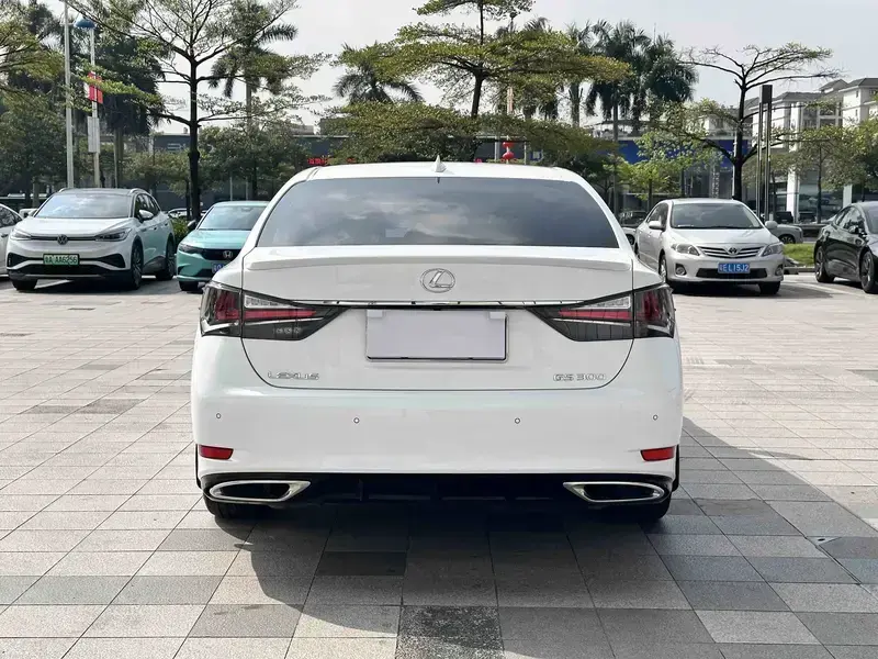 2017 Lexus GS с пробегом 150 000 км