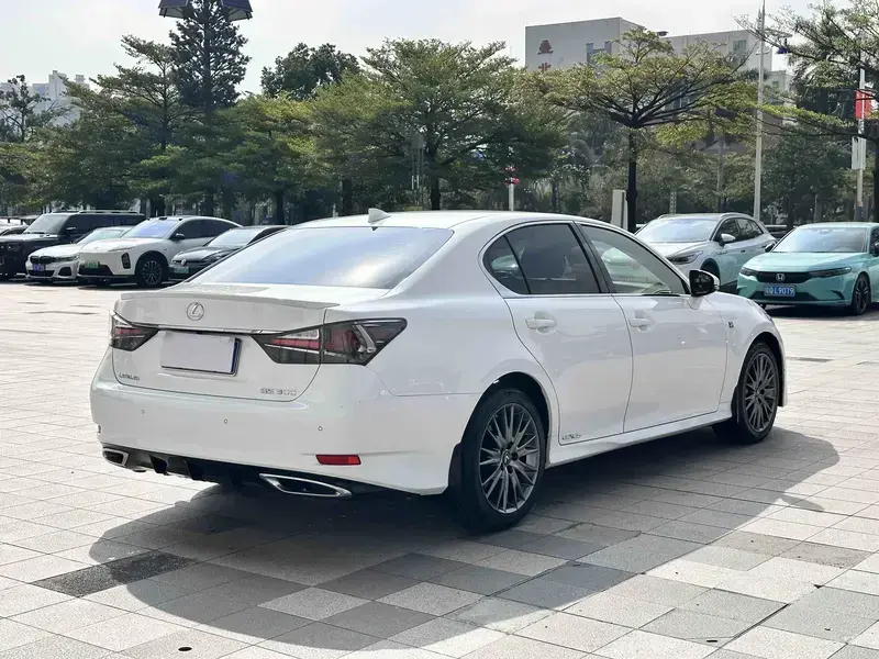 2017 Lexus GS с пробегом 150 000 км