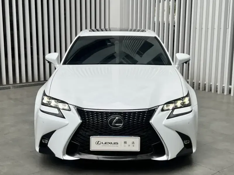 2017 Lexus GS с пробегом 98 000 км
