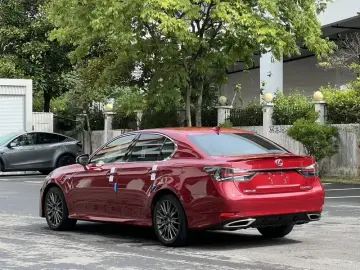 2016 Lexus GS с пробегом 83 000 км