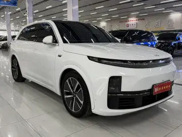 2024 Li Auto (Lixiang) L7 с пробегом 100 000 км
