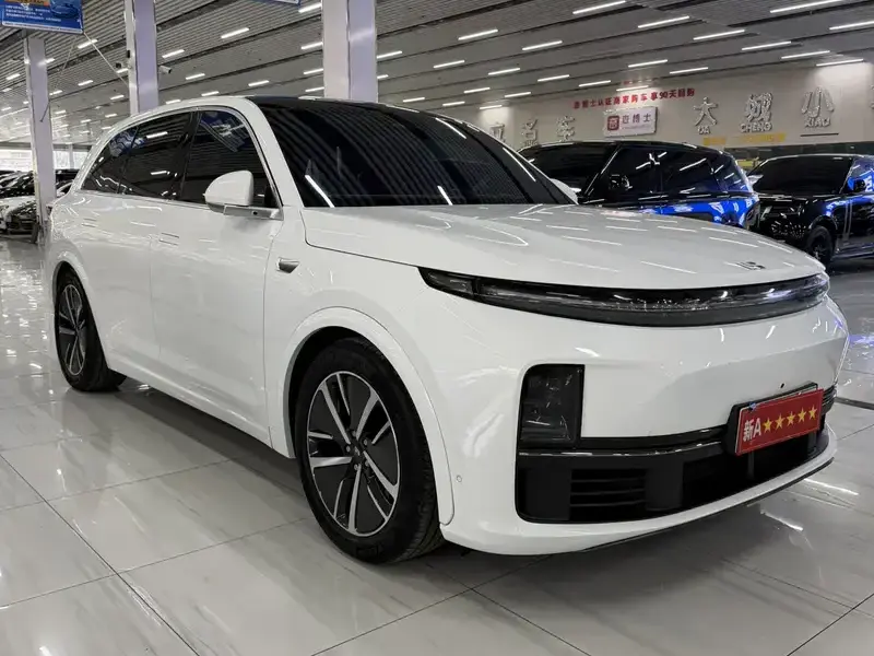 2024 Li Auto (Lixiang) L7 с пробегом 100 000 км