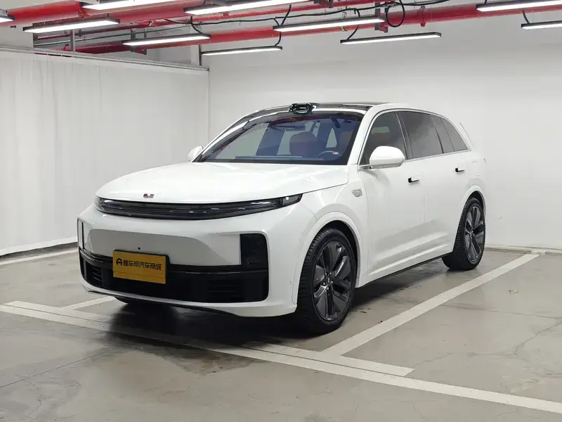 2024 Li Auto (Lixiang) L7 с пробегом 13 200 км