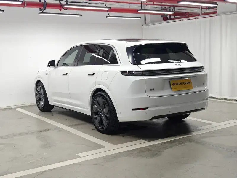 2024 Li Auto (Lixiang) L7 с пробегом 13 200 км
