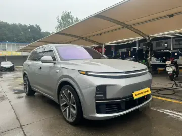 2024 Li Auto (Lixiang) L7 с пробегом 23 600 км
