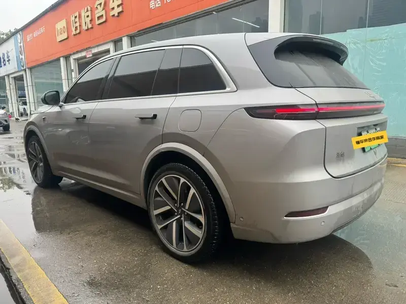 2024 Li Auto (Lixiang) L7 с пробегом 23 600 км