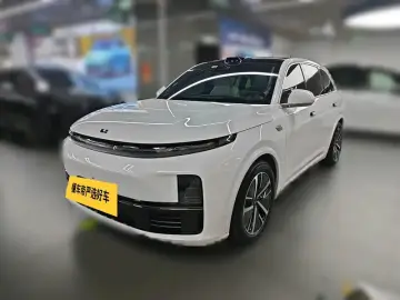 Li Auto (Lixiang) L7