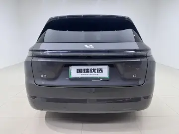 2024 Li Auto (Lixiang) L7 с пробегом 32 000 км