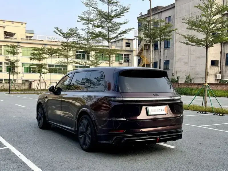2024 Li Auto (Lixiang) L9 с пробегом 40 000 км