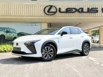 Lexus RZ