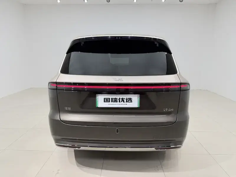 2026 Li Auto (Lixiang) L9 с пробегом 20 000 км