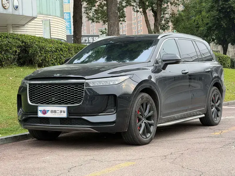 2021 Li Auto (Lixiang) One с пробегом 99 000 км