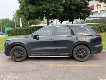 2021 Li Auto (Lixiang) One с пробегом 99 000 км