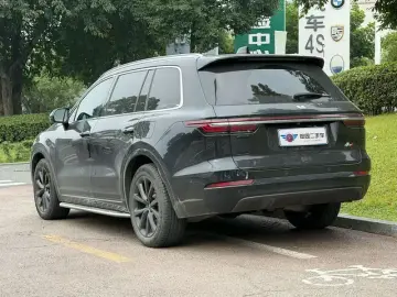 2021 Li Auto (Lixiang) One с пробегом 99 000 км