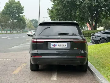 2021 Li Auto (Lixiang) One с пробегом 99 000 км