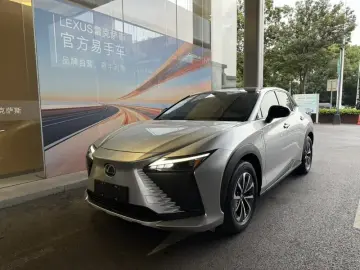 Lexus RZ