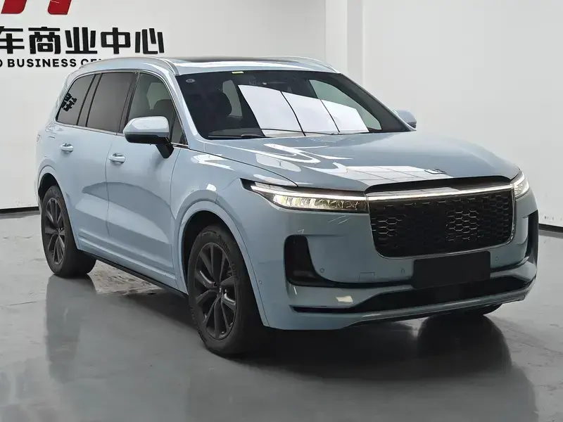 2021 Li Auto (Lixiang) One с пробегом 120 000 км