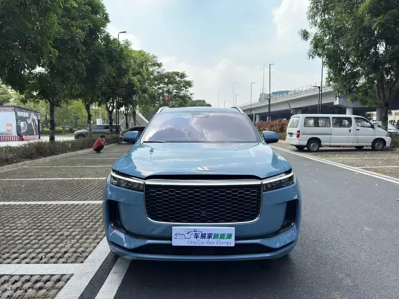 2021 Li Auto (Lixiang) One с пробегом 151 000 км