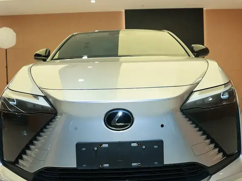 2023 Lexus RZ с пробегом 58 000 км