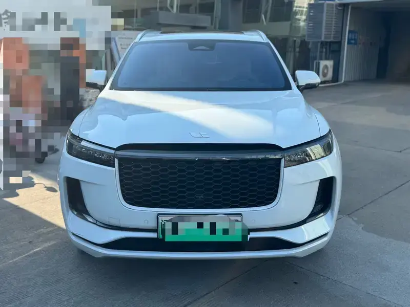 2021 Li Auto (Lixiang) One с пробегом 105 600 км