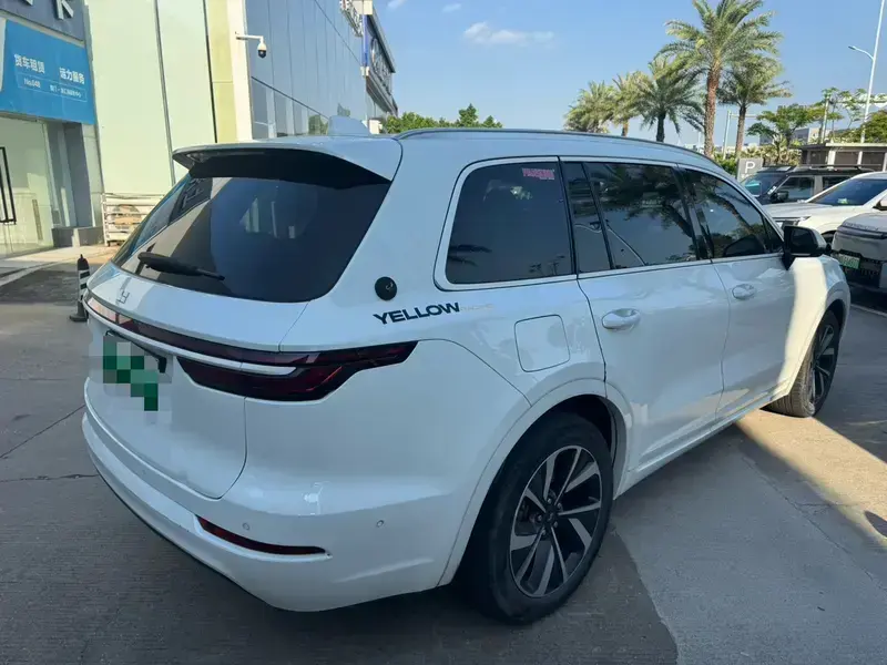 2021 Li Auto (Lixiang) One с пробегом 105 600 км