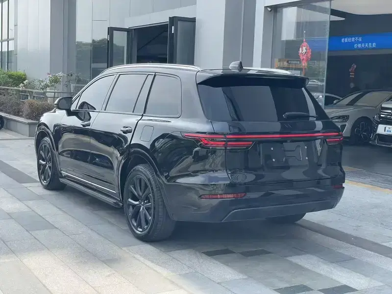 2021 Li Auto (Lixiang) One с пробегом 110 000 км