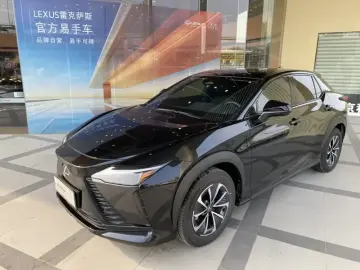 Lexus RZ