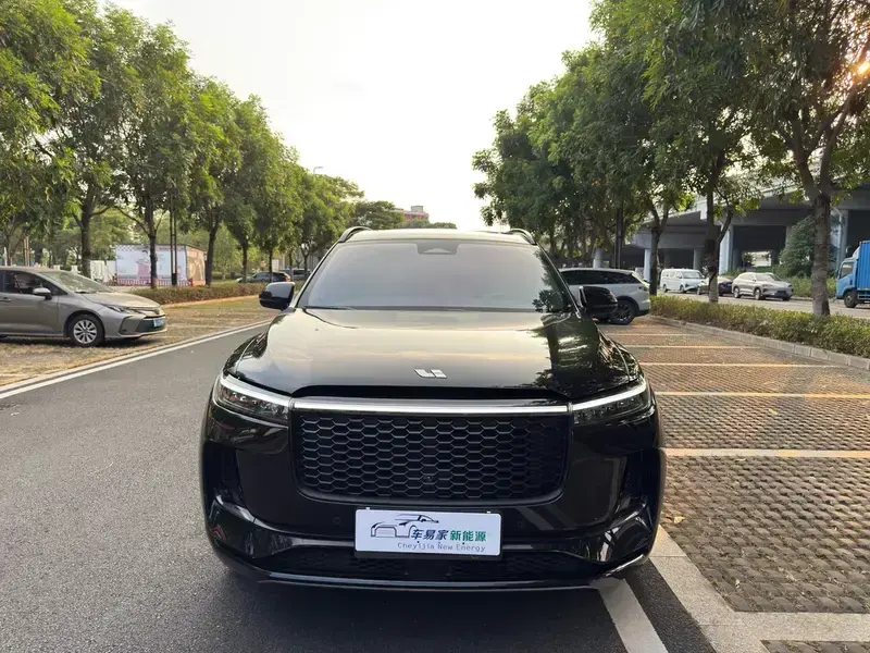 2021 Li Auto (Lixiang) One с пробегом 115 000 км