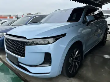 Li Auto (Lixiang) One