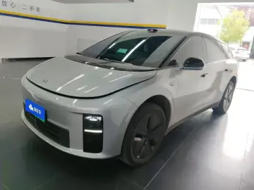 Li Auto (Lixiang) i6