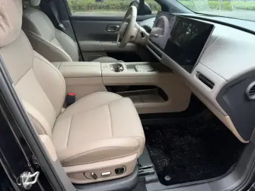 2025 Li Auto (Lixiang) i6 с пробегом 5 000 км