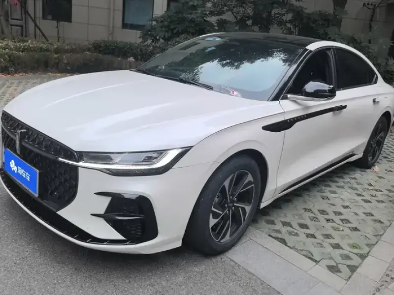 2022 Lincoln Z с пробегом 62 000 км