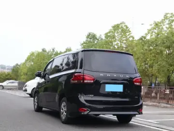 2025 Maxus G10 с пробегом 13 000 км