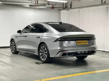 2025 Lincoln Z с пробегом 33 400 км