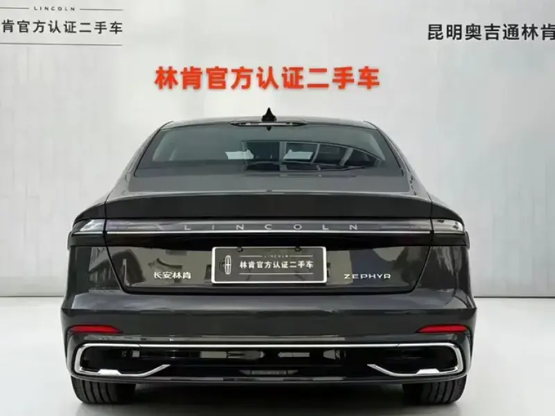 2025 Lincoln Z с пробегом 2 000 км