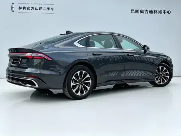 2025 Lincoln Z с пробегом 2 000 км