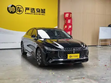 2022 Lincoln Z с пробегом 22 000 км