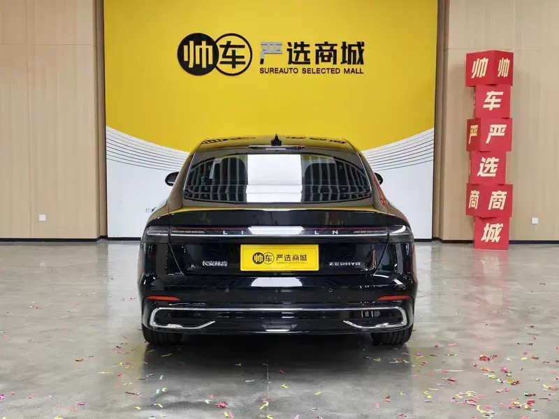 2022 Lincoln Z с пробегом 22 000 км