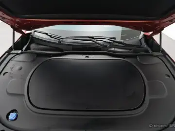2024 Mazda EZ-6 с пробегом 38 300 км